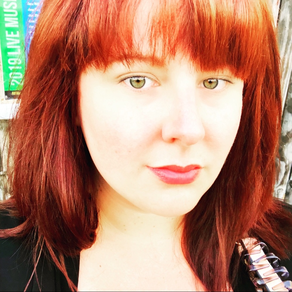 Meet your Posher, Casey